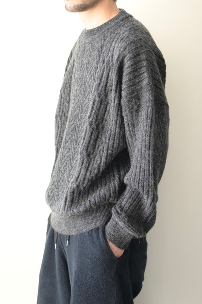 YASHIKI - Sekkei mohair Knit [BLACK]
