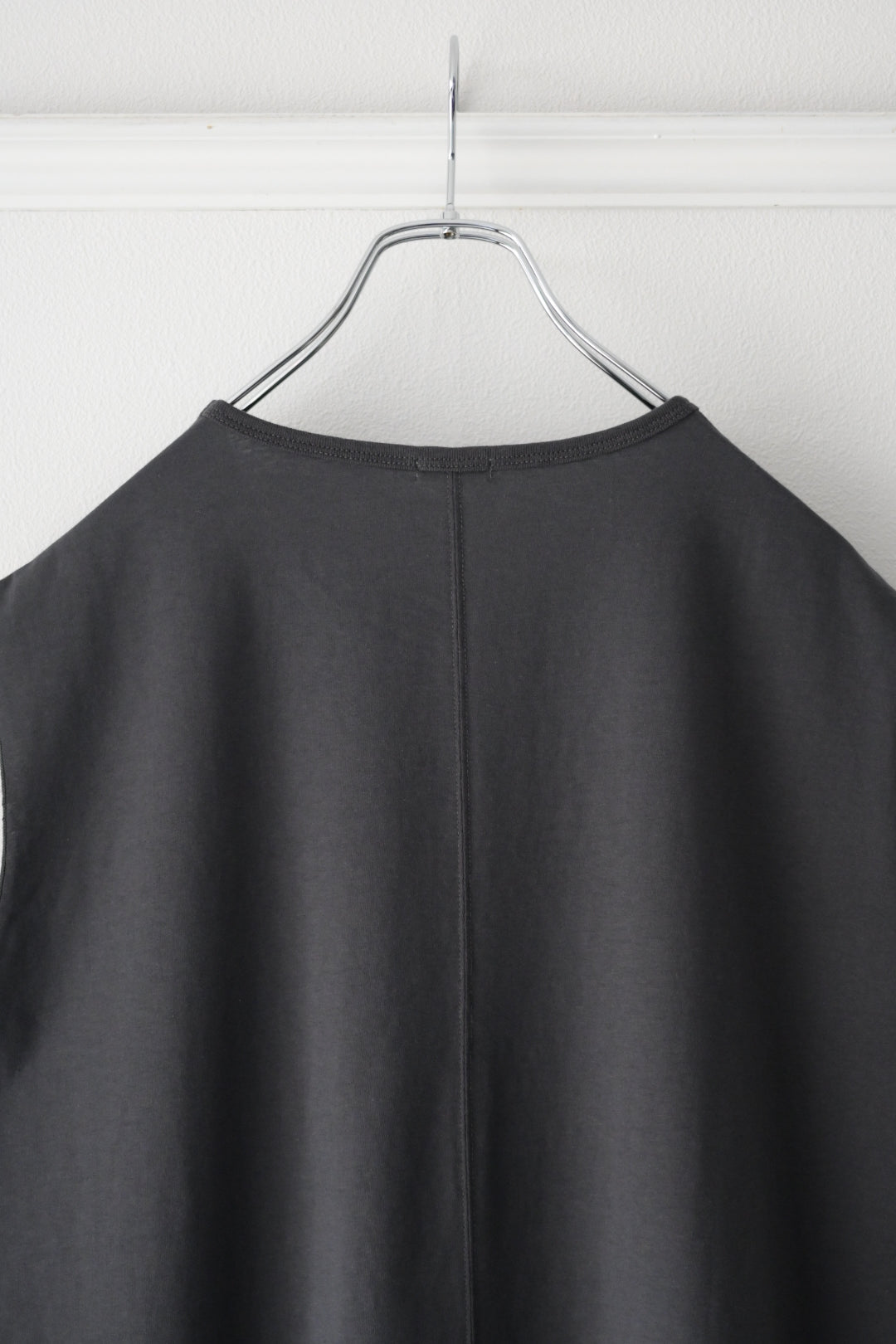 phebus (フィーバス) - COTTON JERSEY SLEEVELESS SHIRT [CHARCOAL]