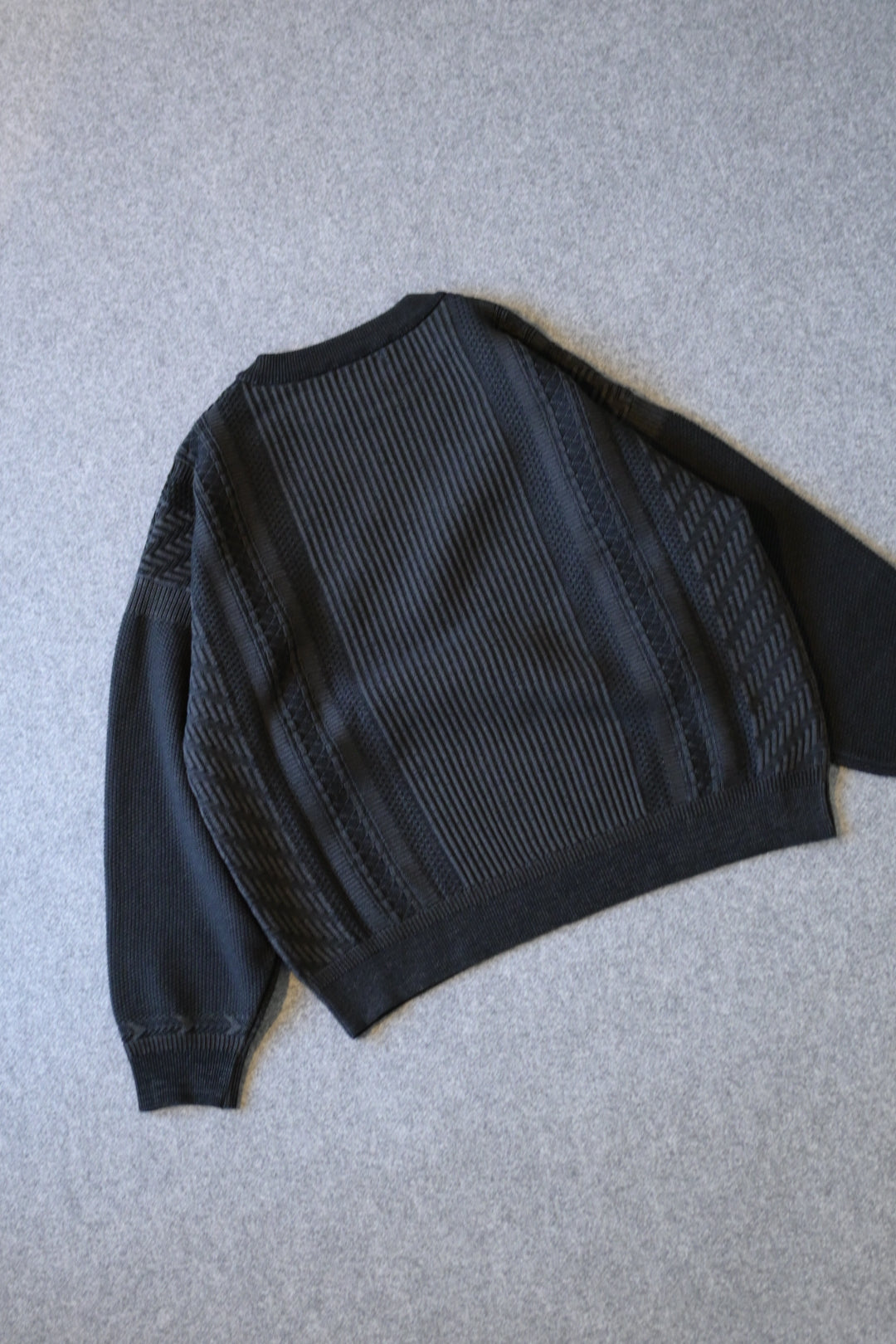 YASHIKI - Yukishiro Knit [BLACK]