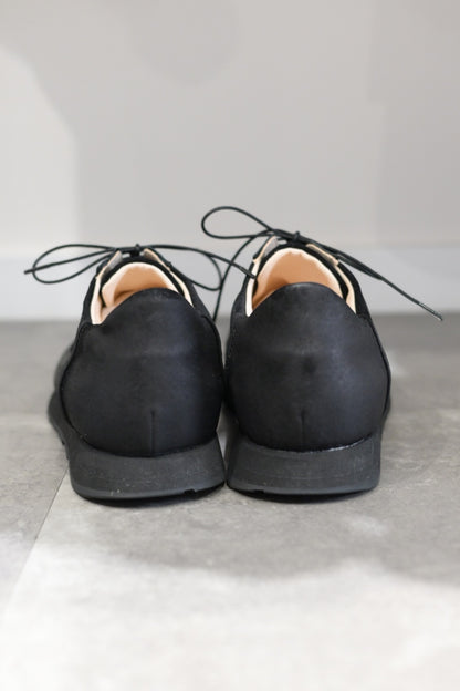 BUILD - sneaker