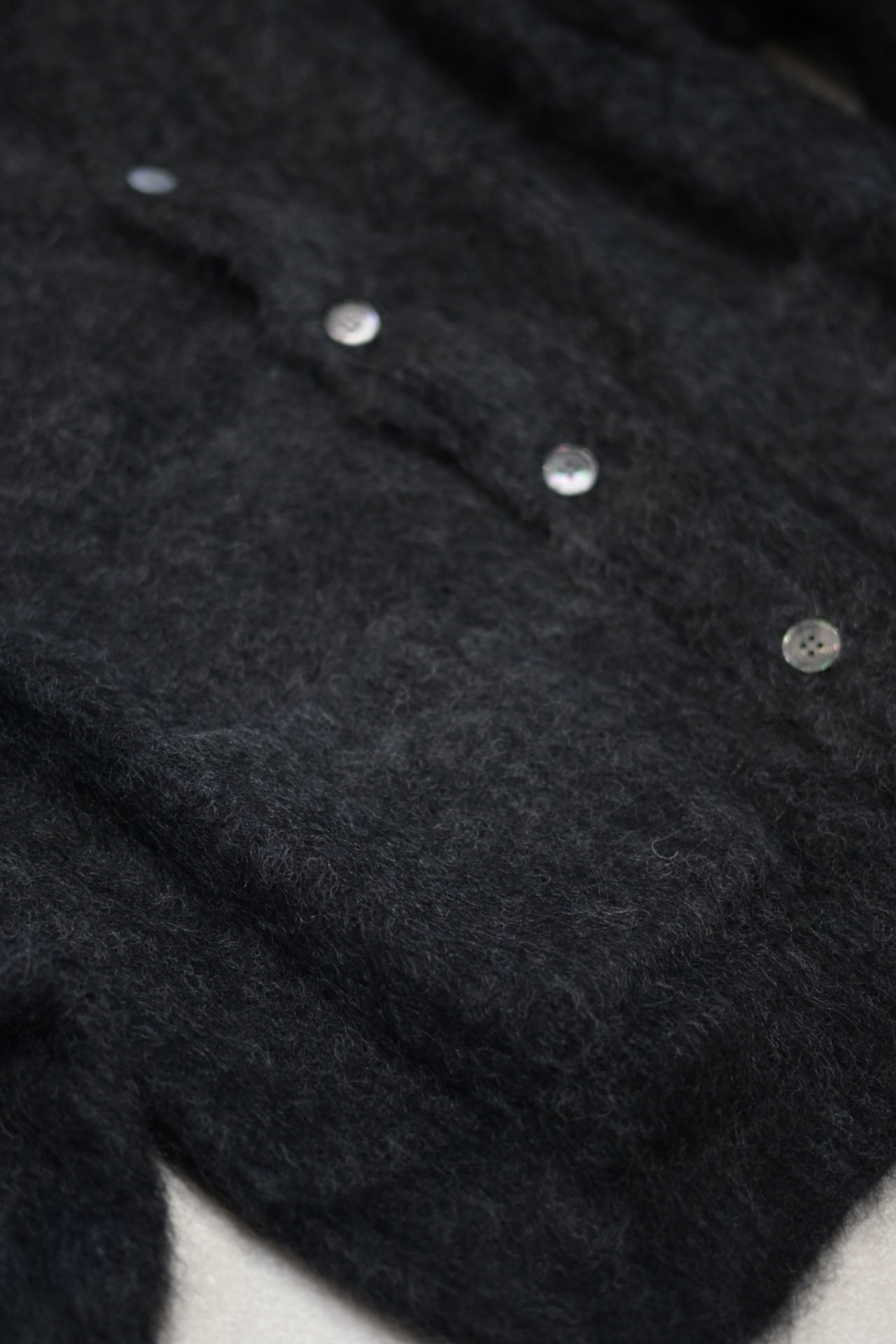 YASHIKI - Akane mohair Cardigan [BLACK]