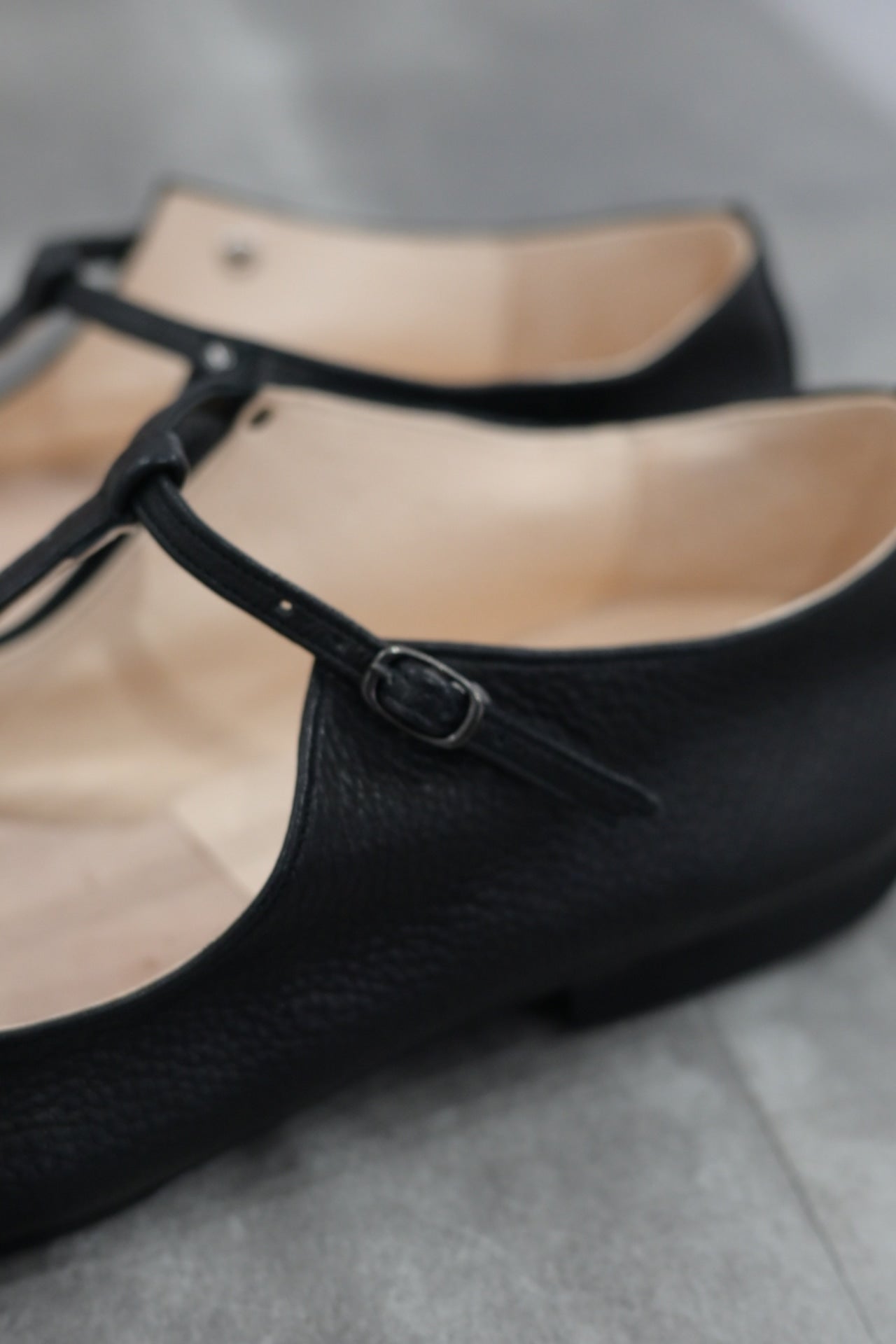 BUILD - T bar shoes