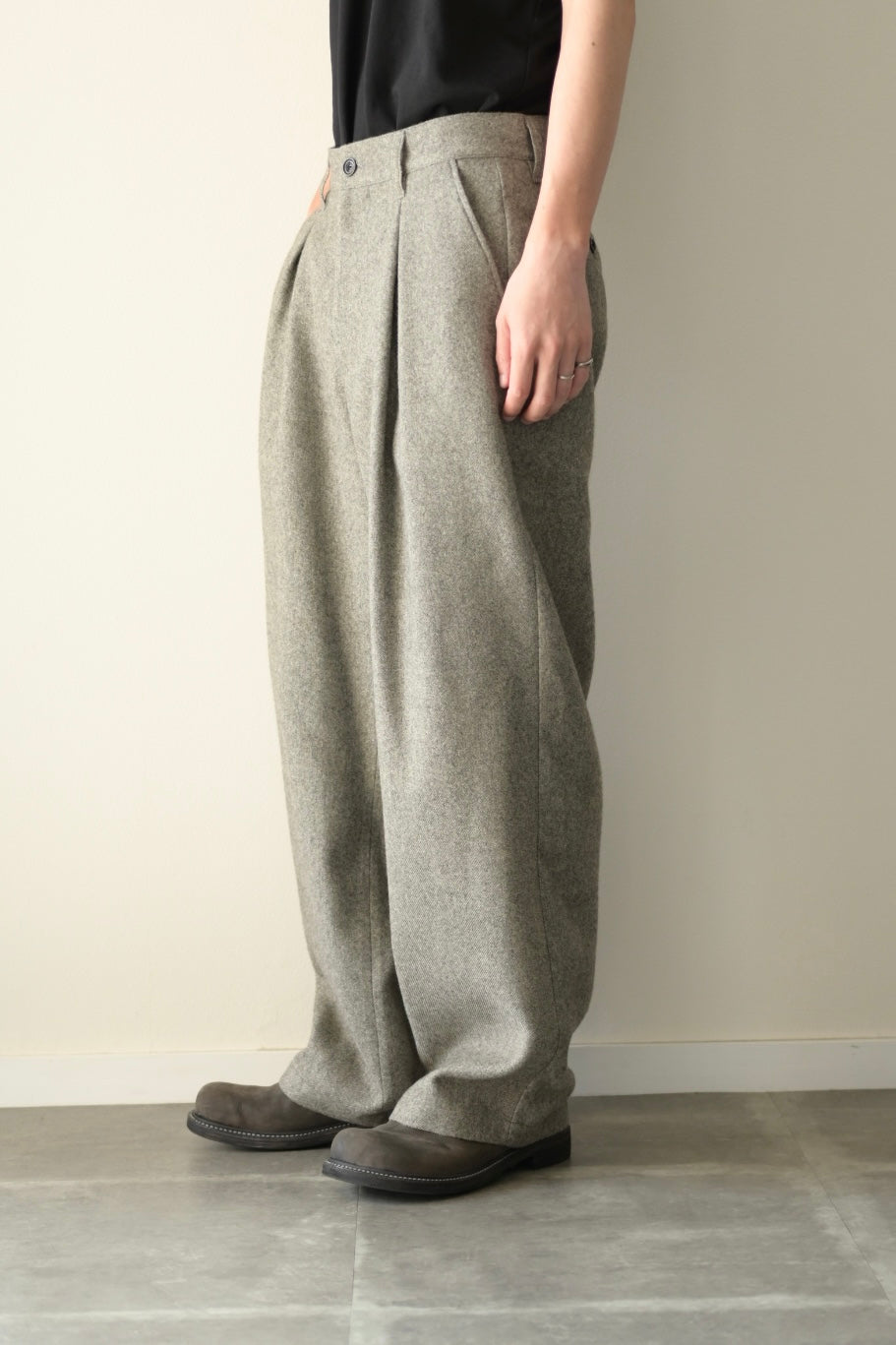 SAYATOMO  - 2-Tack Wide Trousers [GRAY]