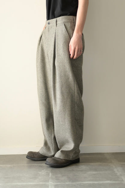 SAYATOMO - 2-Tack Wide Trousers [GRAY]