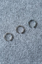 __22[ニニ] EarCuff - Uneven Slate