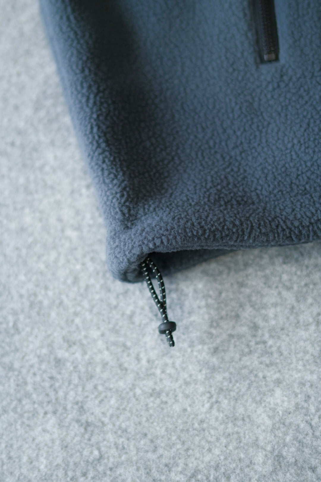 wonderland - Store Vest [GRAY]