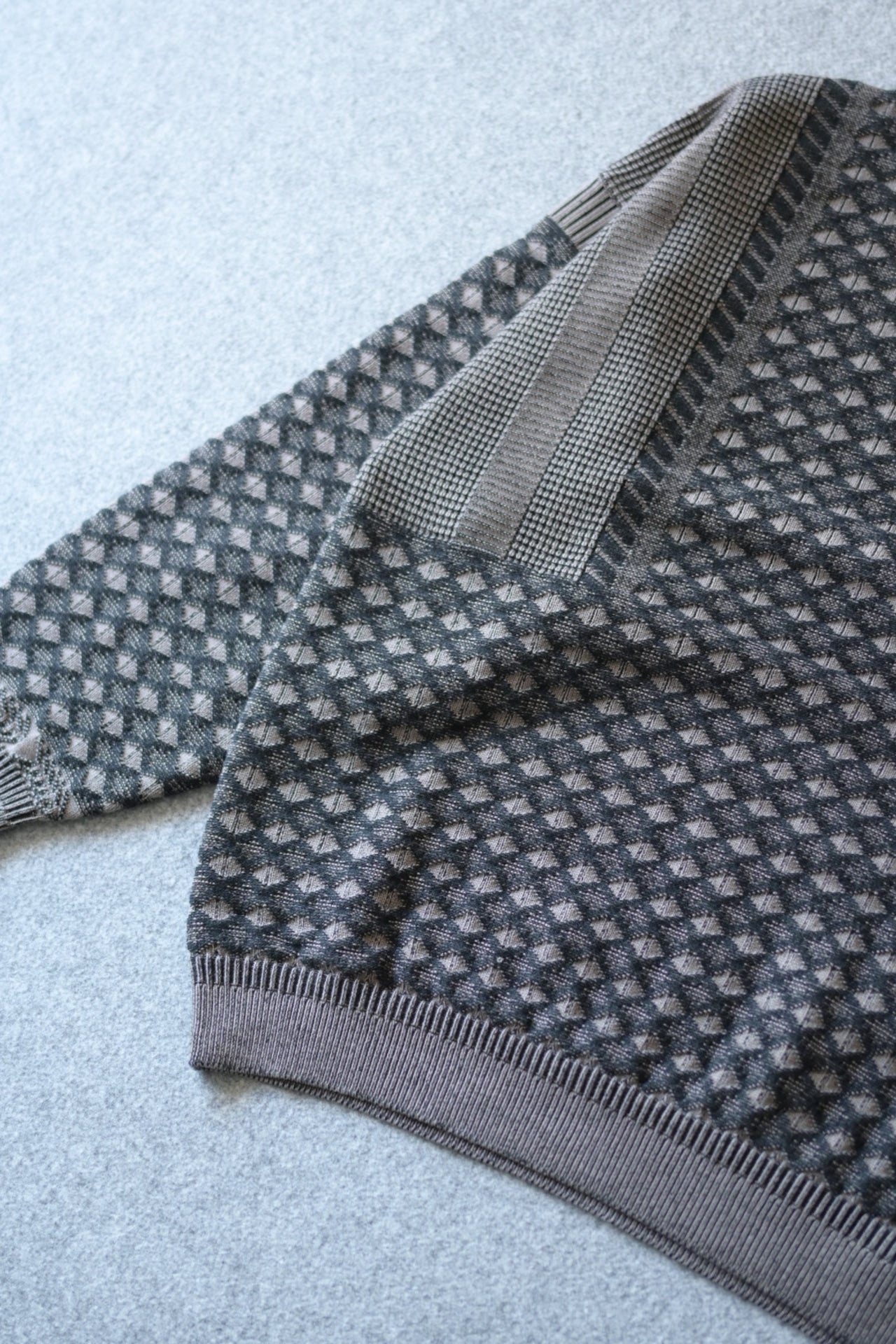 YASHIKI - Rikka Knit Polo [GREIGE]