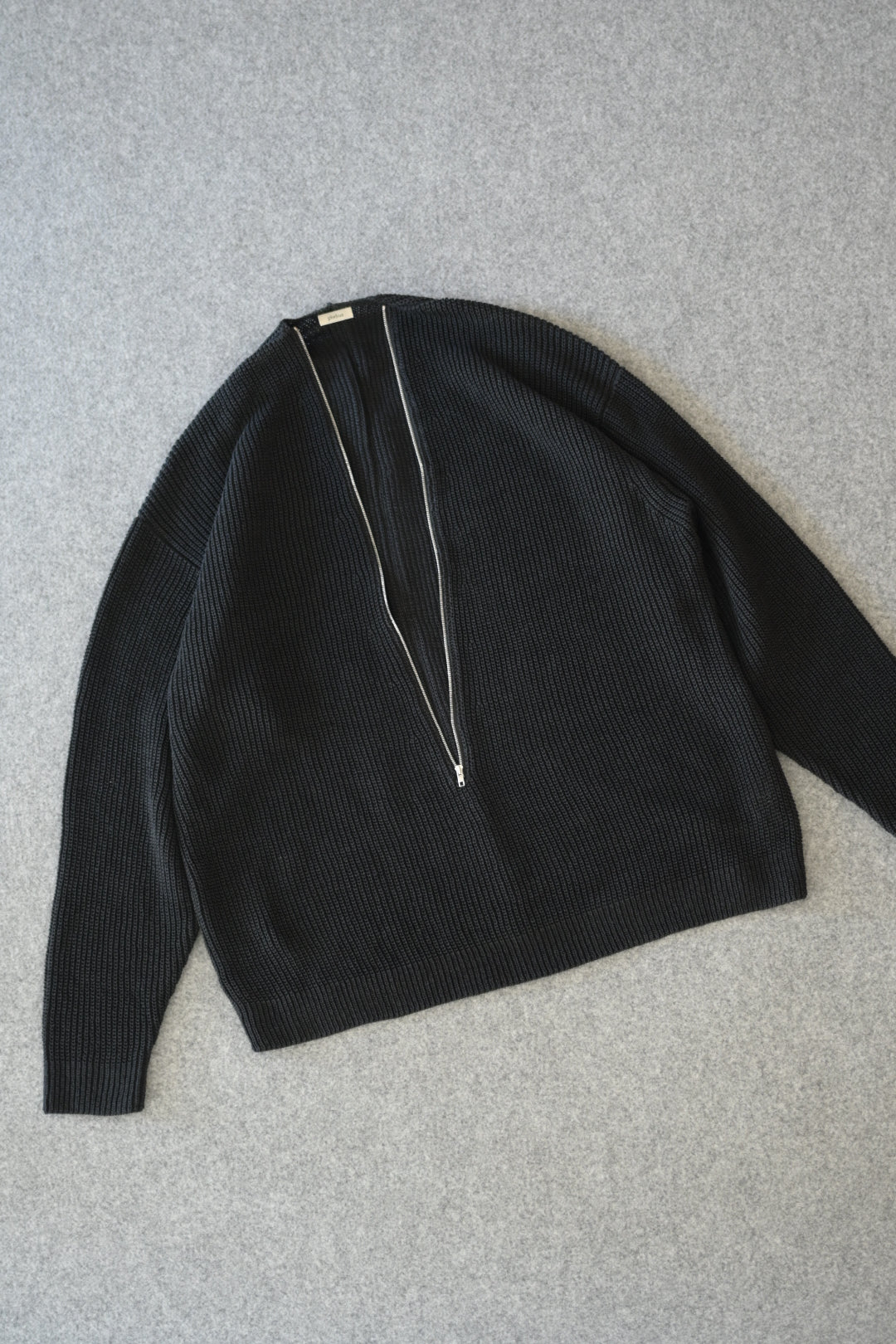phebus - HEMP KNIT ZIP-UP JUMPER [BLACK]