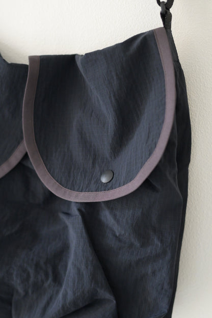 wonderland (ワンダーランド) - Large Pocket