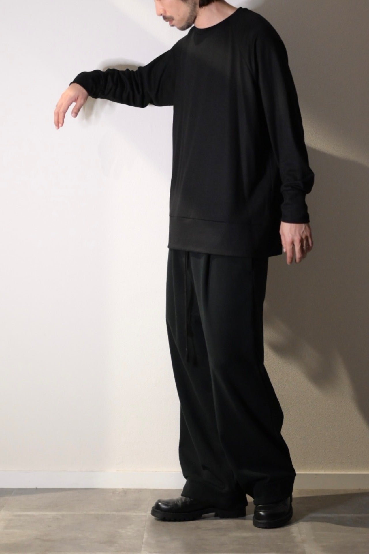 VUm - basic long knit [BLACK]