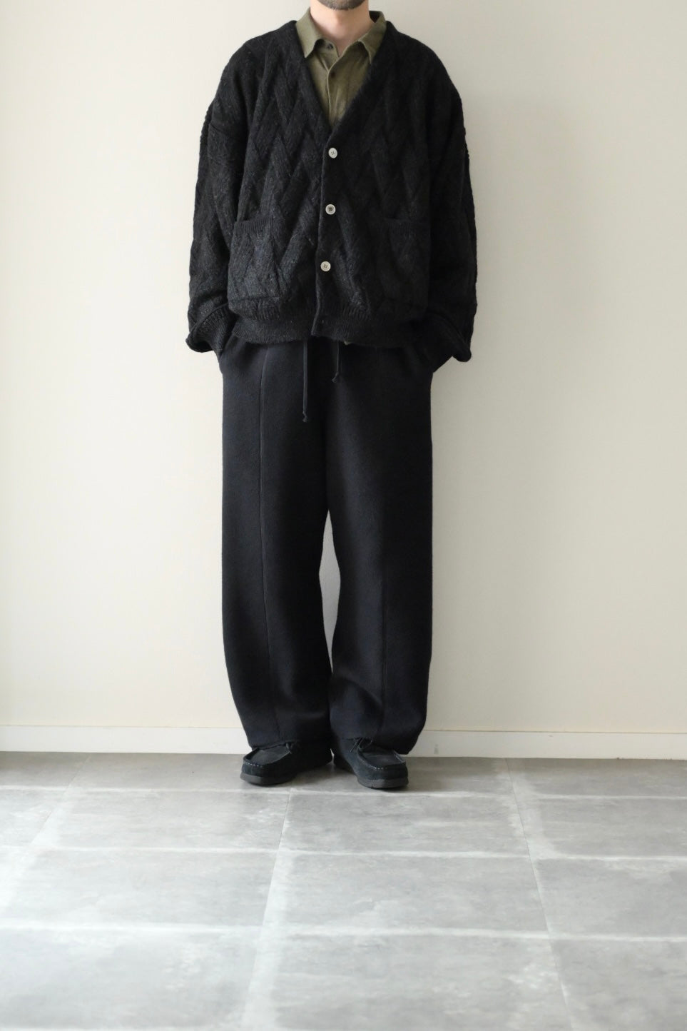 YASHIKI - Ochiba mohair Cardigan [BLACK]