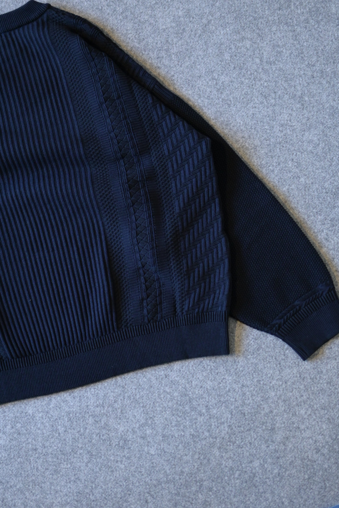 YASHIKI - Yukishiro Knit [DARK NAVY]