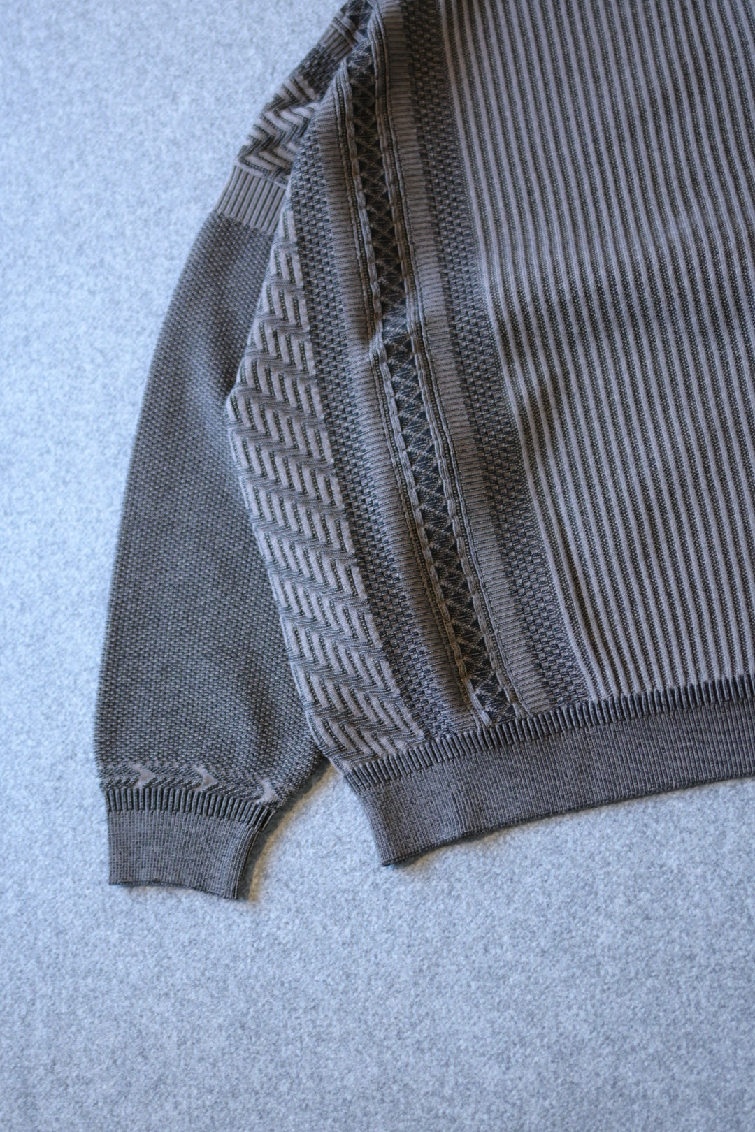 YASHIKI Yukishiro Knit [GREIGE] 通販 | ヤシキ ニット | turf