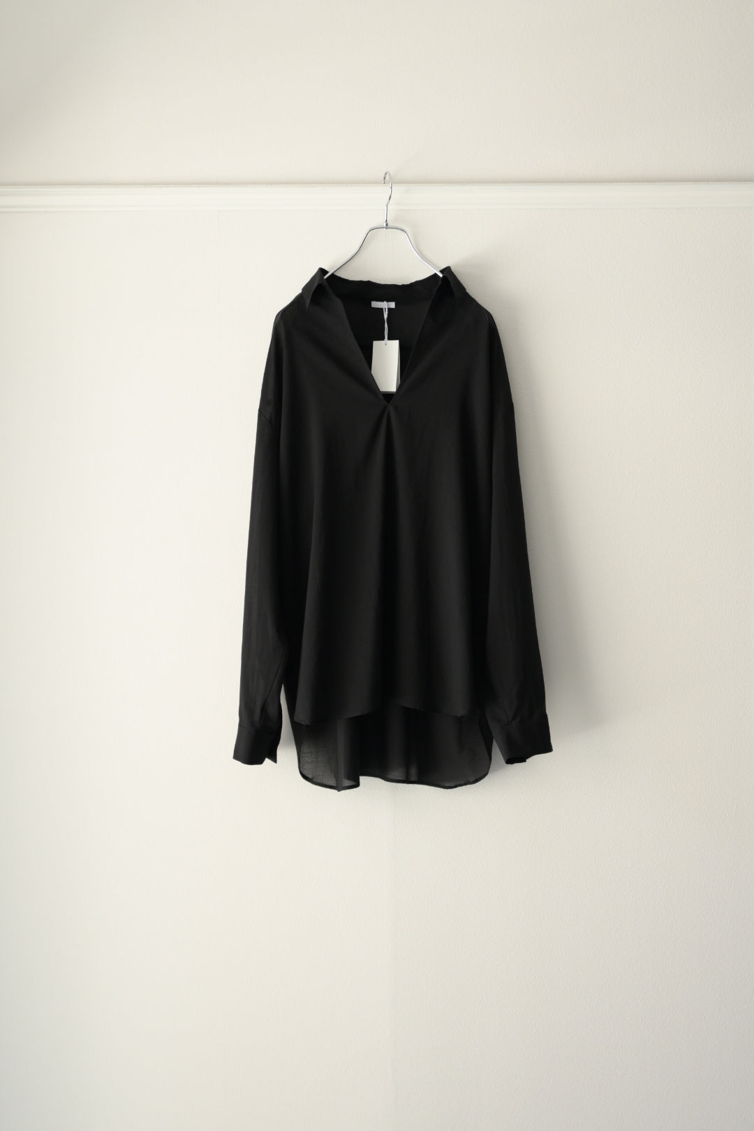 24SS Blanc YM 黒 Vネック ニットポロシャツ Blanc YM - Wool Jersey Twisted polo Shirts / ウールジャージー