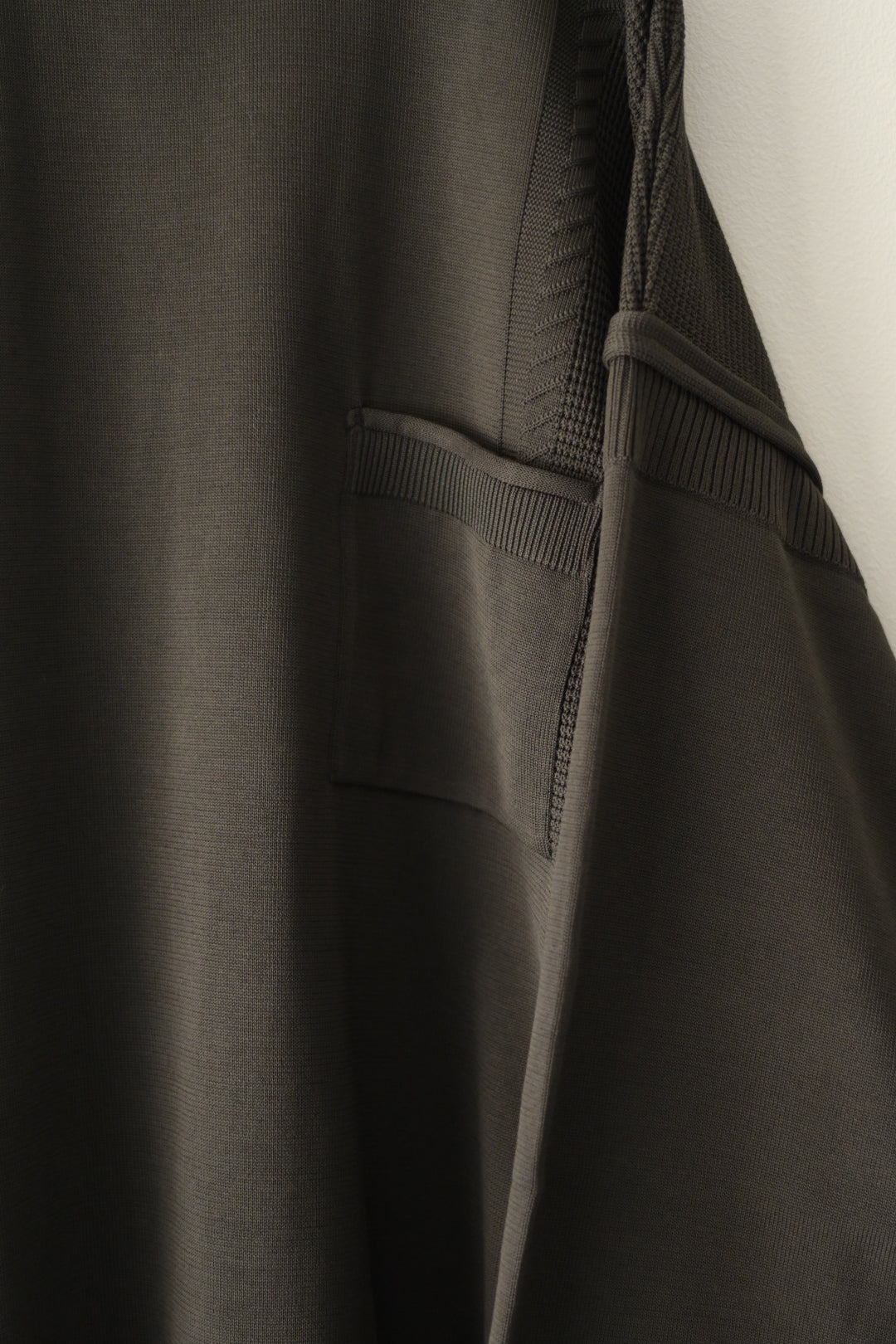 YASHIKI - Akiyo Knit [DARK-OLIVE]