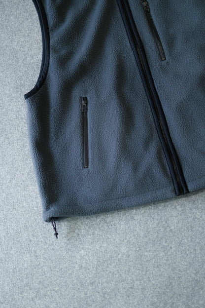 wonderland - Store Vest [GRAY]
