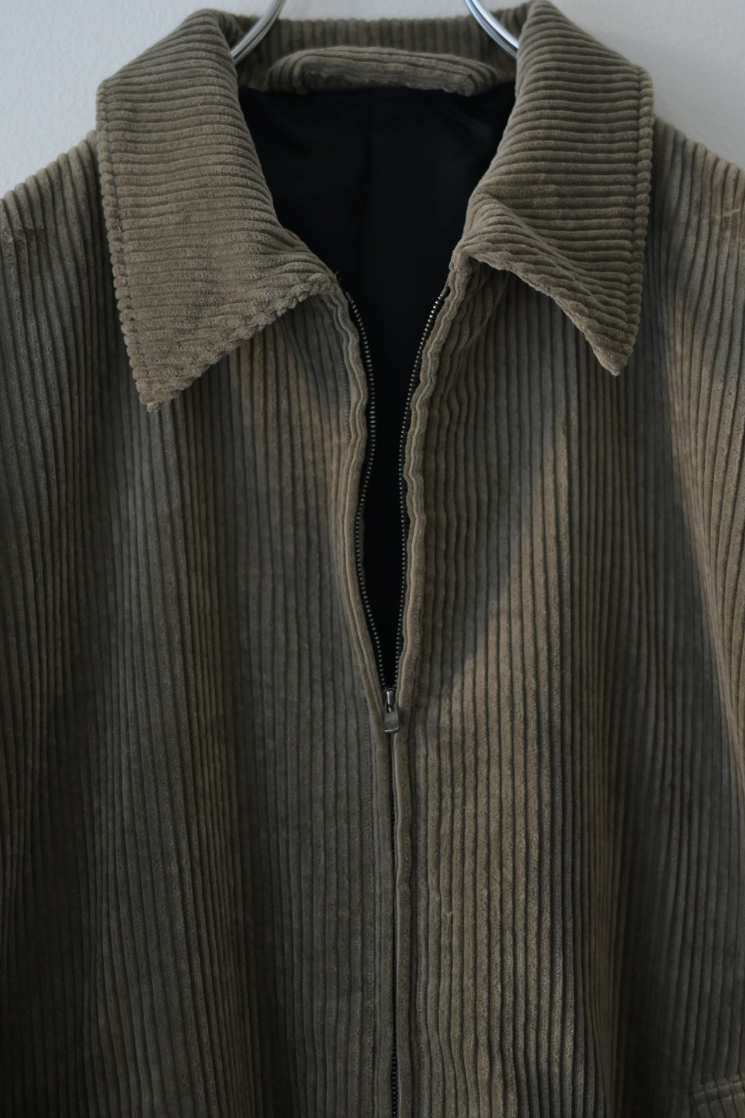 Blanc YM - Corduroy Padded JKT