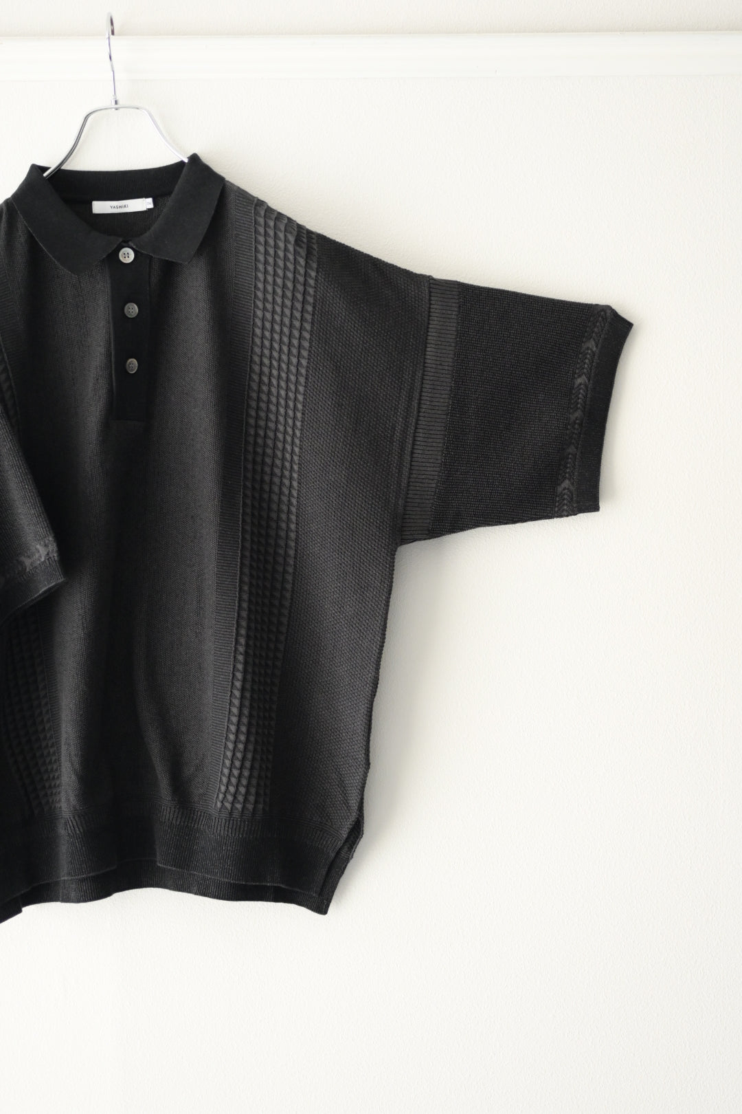 YASHIKI (ヤシキ) - Aotsuyu Knit Polo [BLACK]