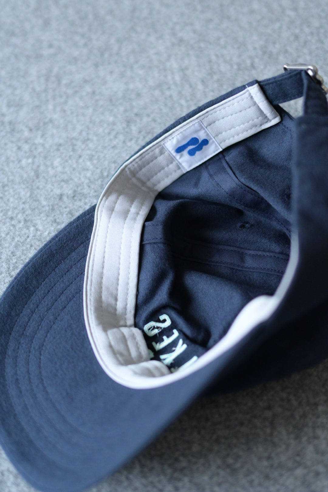wonderland - Parrish Cap [NAVY]