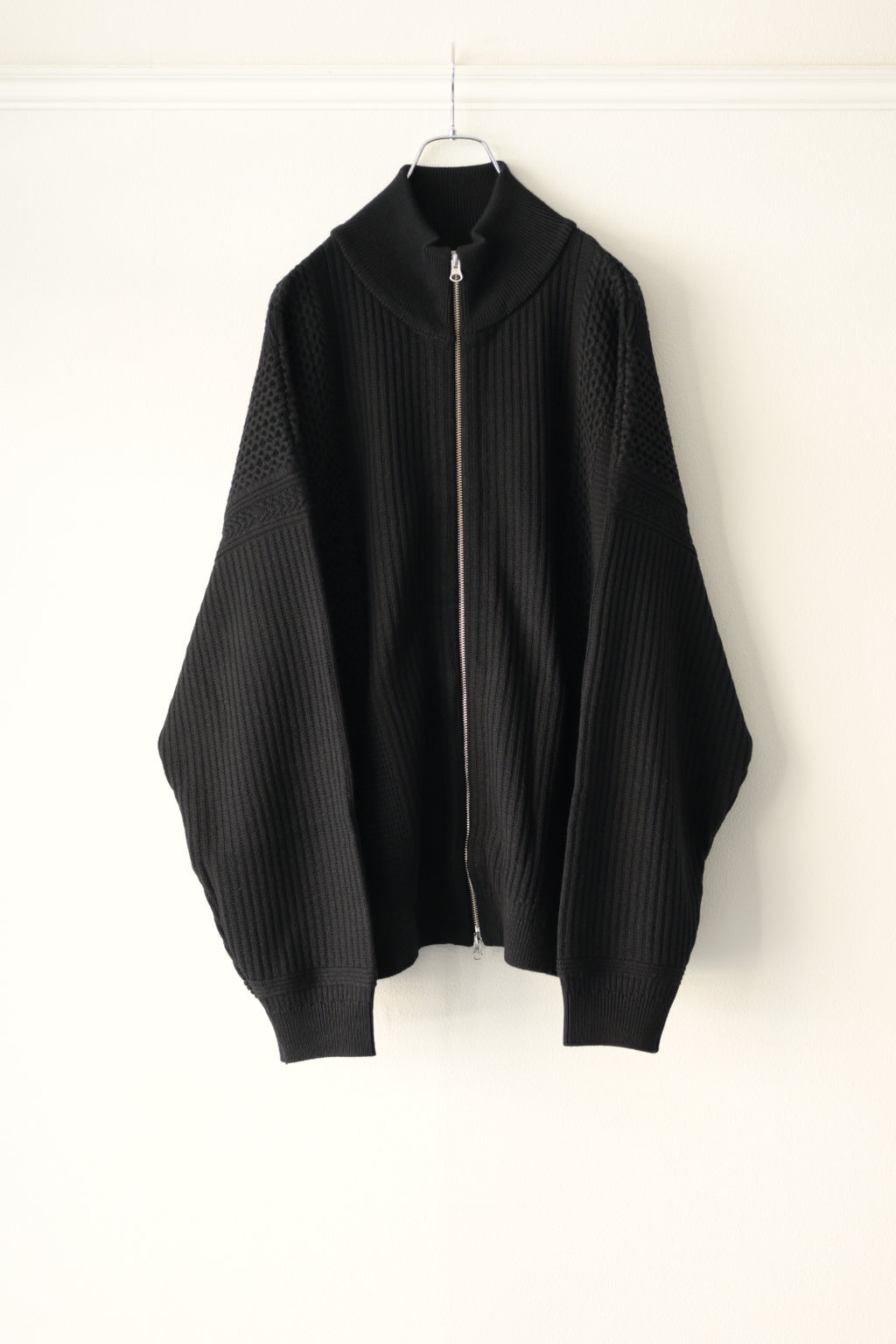 YASHIKI - Akiiro Drivers Knit [BLACK]