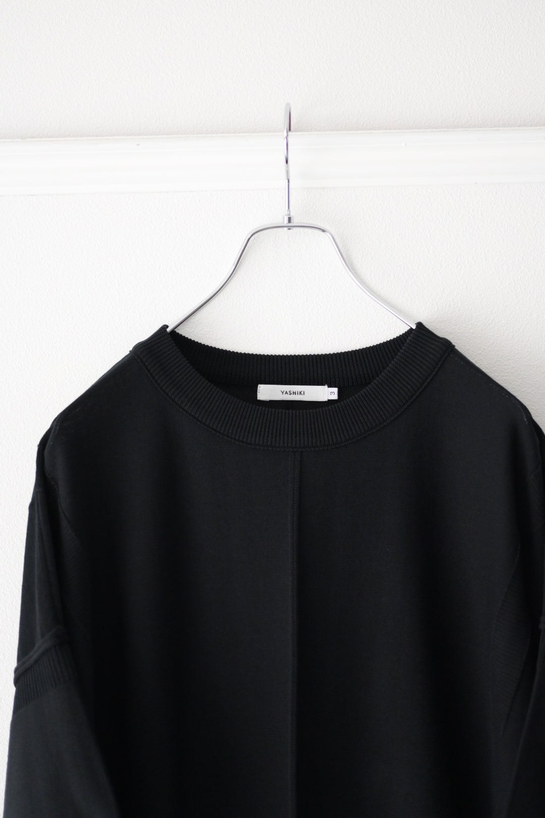 YASHIKI (ヤシキ) - Mebuki S/S Knit [BLACK]