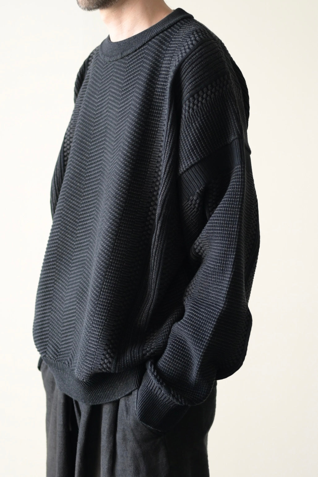YASHIKI - Yunagi Knit [BLACK]