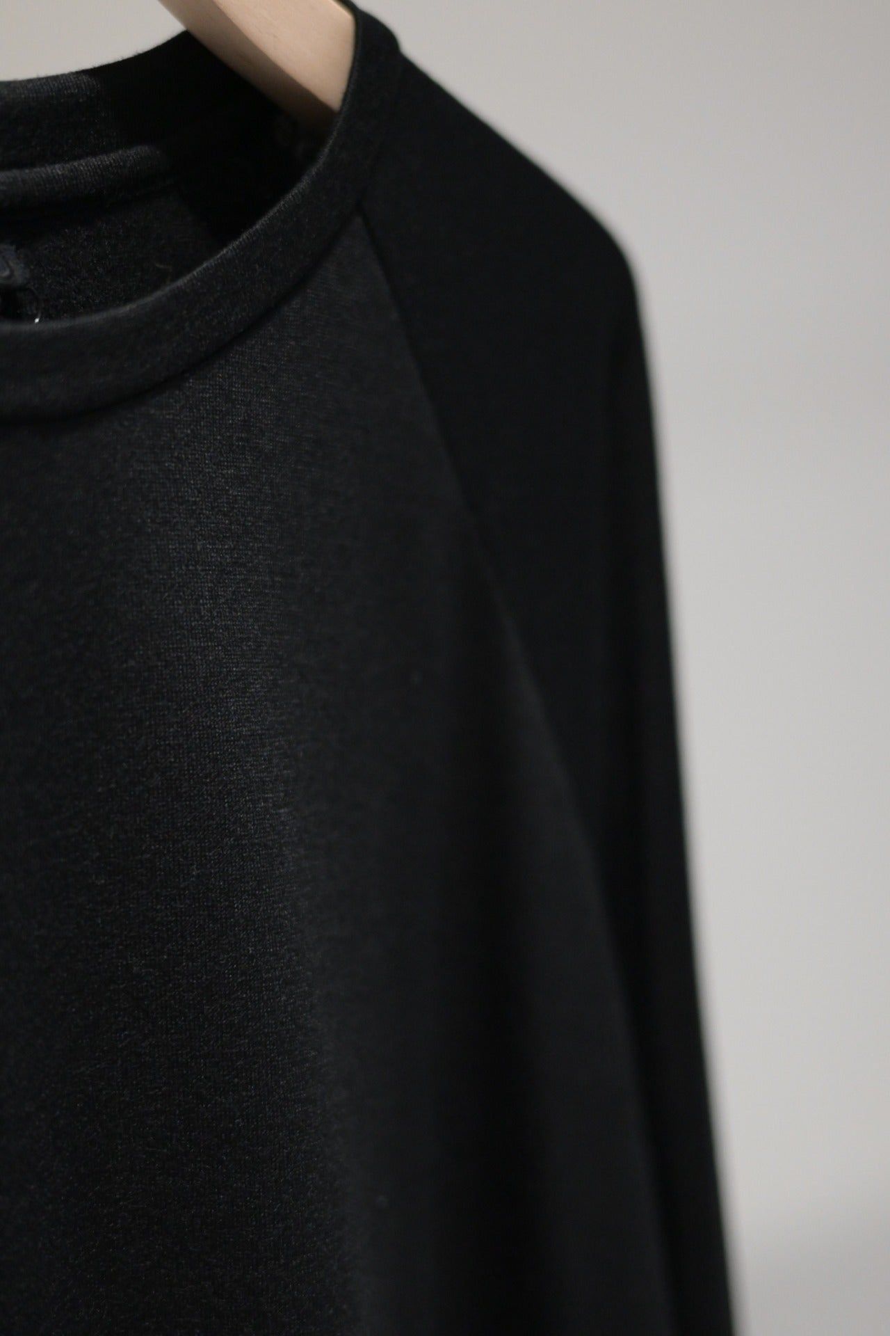 VUm - basic long knit [BLACK]