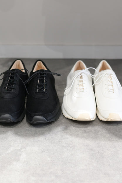 BUILD - sneaker