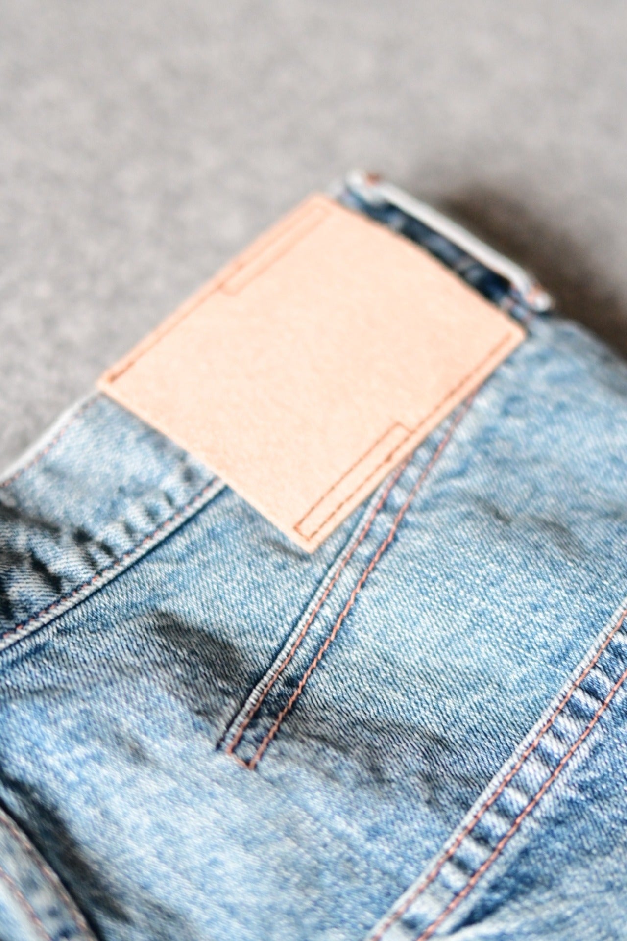 phebus - WASHI DENIM STRAIGHT PANTS [FADE BLUE]