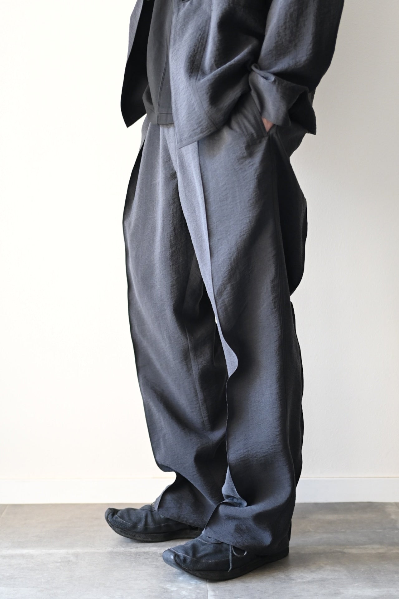 phebus - DRY SILK PANTS