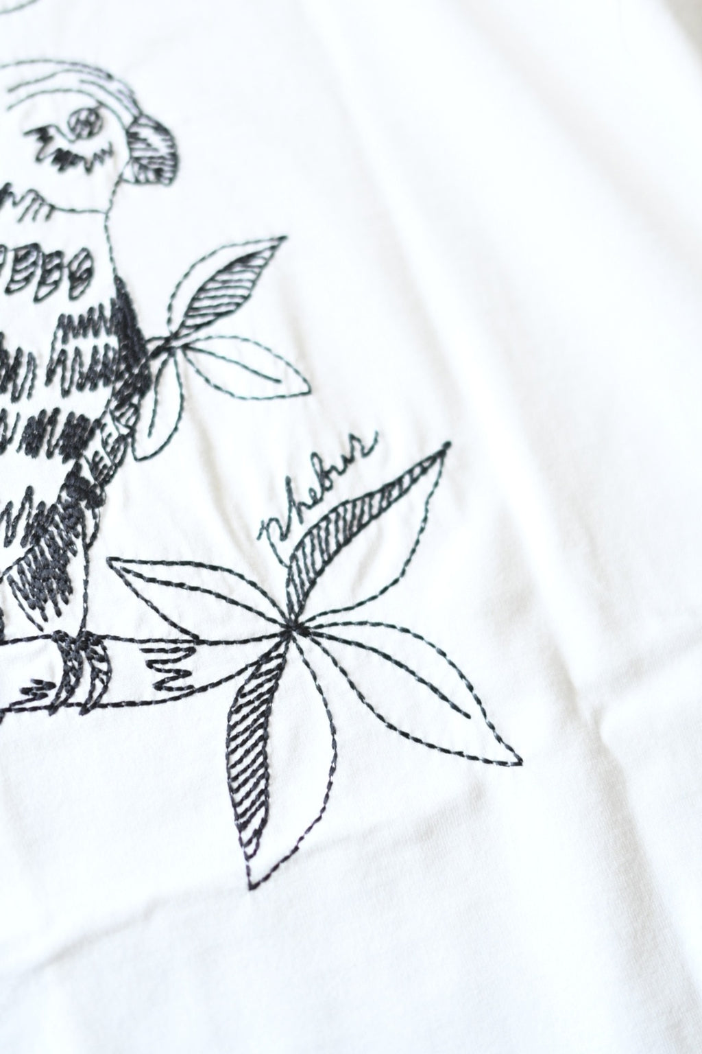 phebus  - TWO BIRDS T-SHIRT [WHITE]