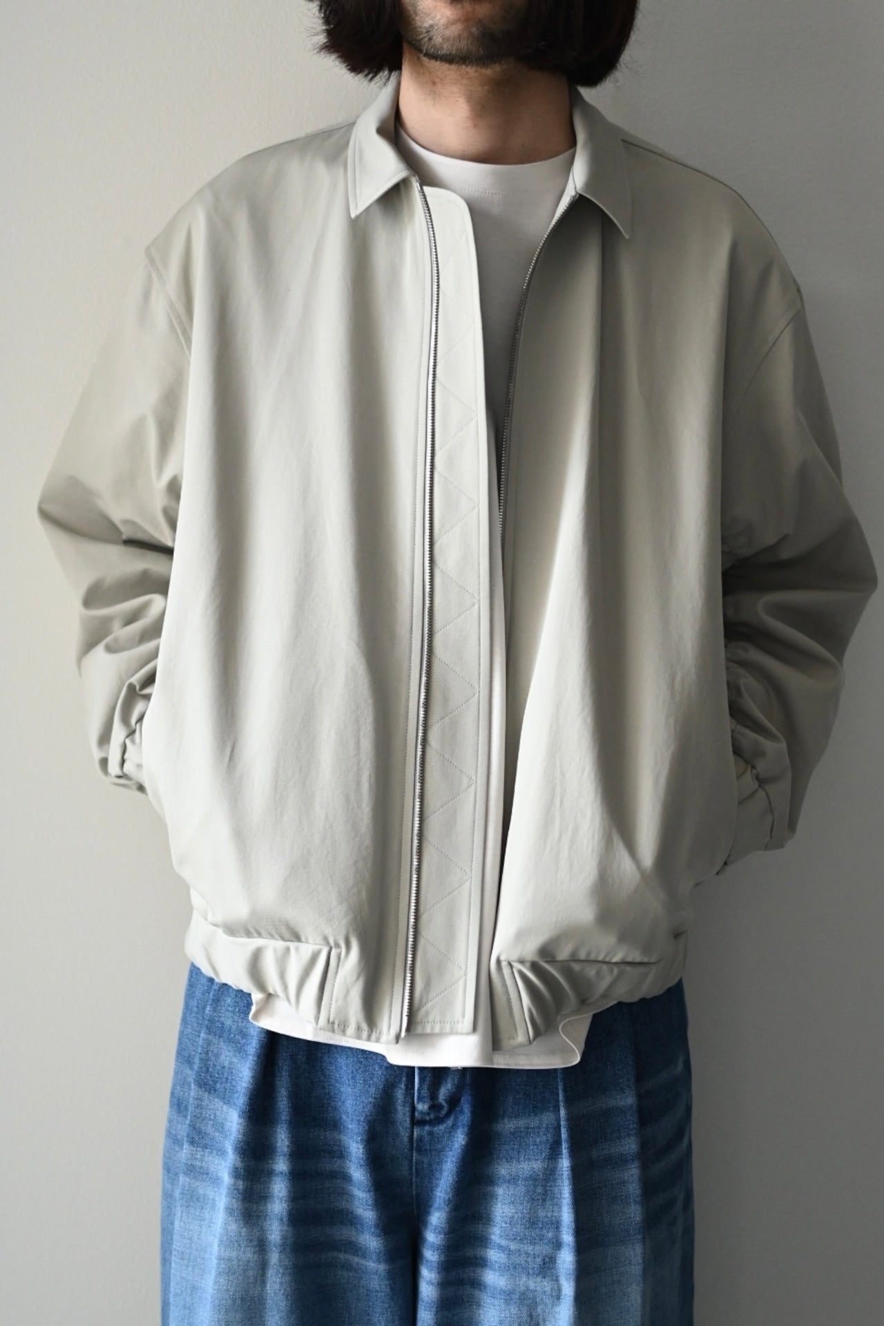 VU - short flight blouson [CHALK]