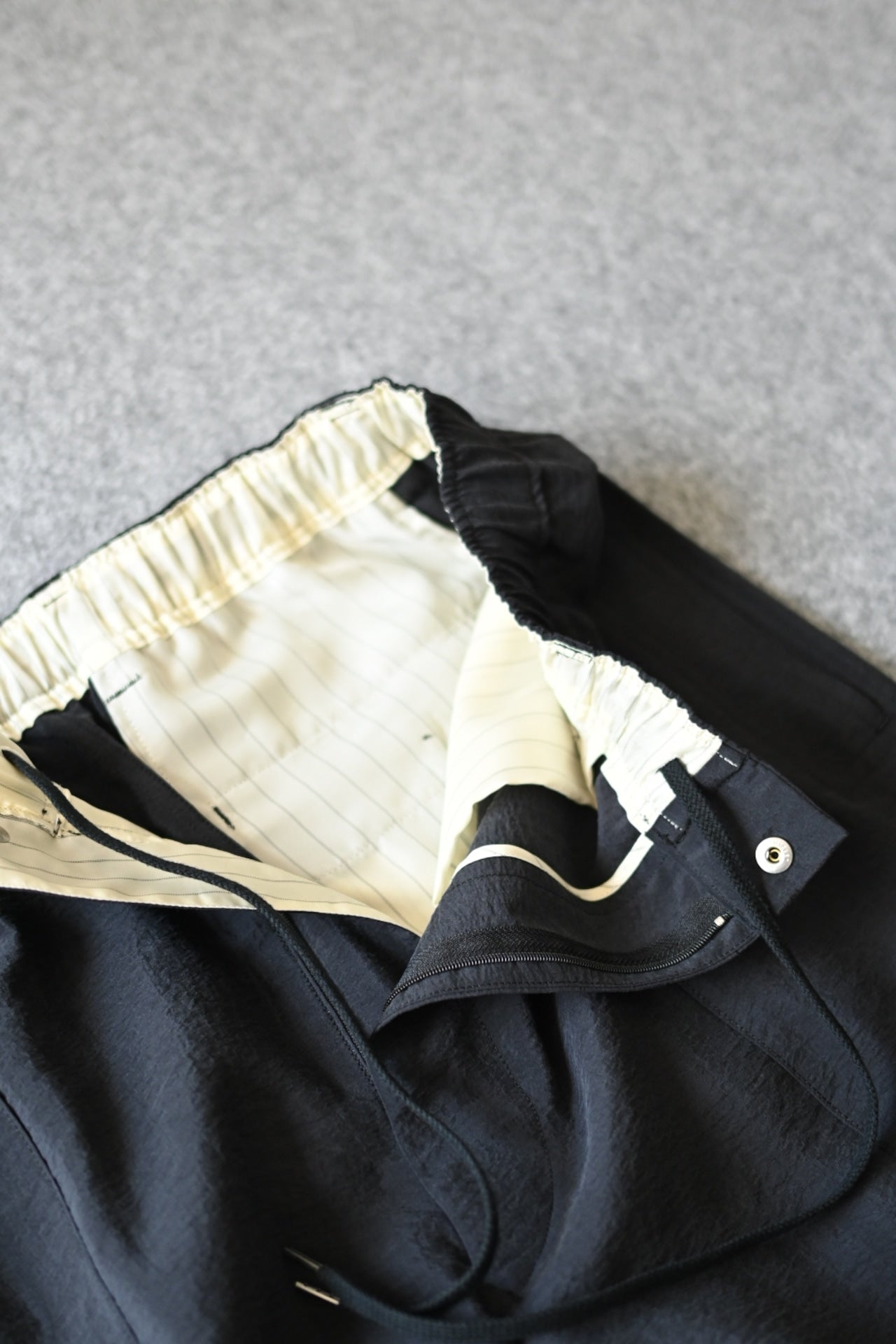 phebus - DRY SILK PANTS