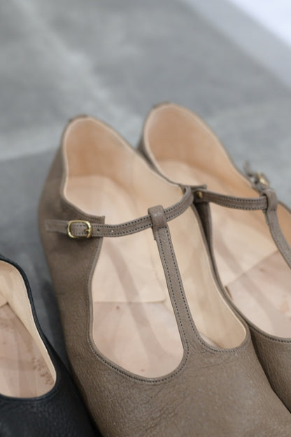 BUILD - T bar shoes