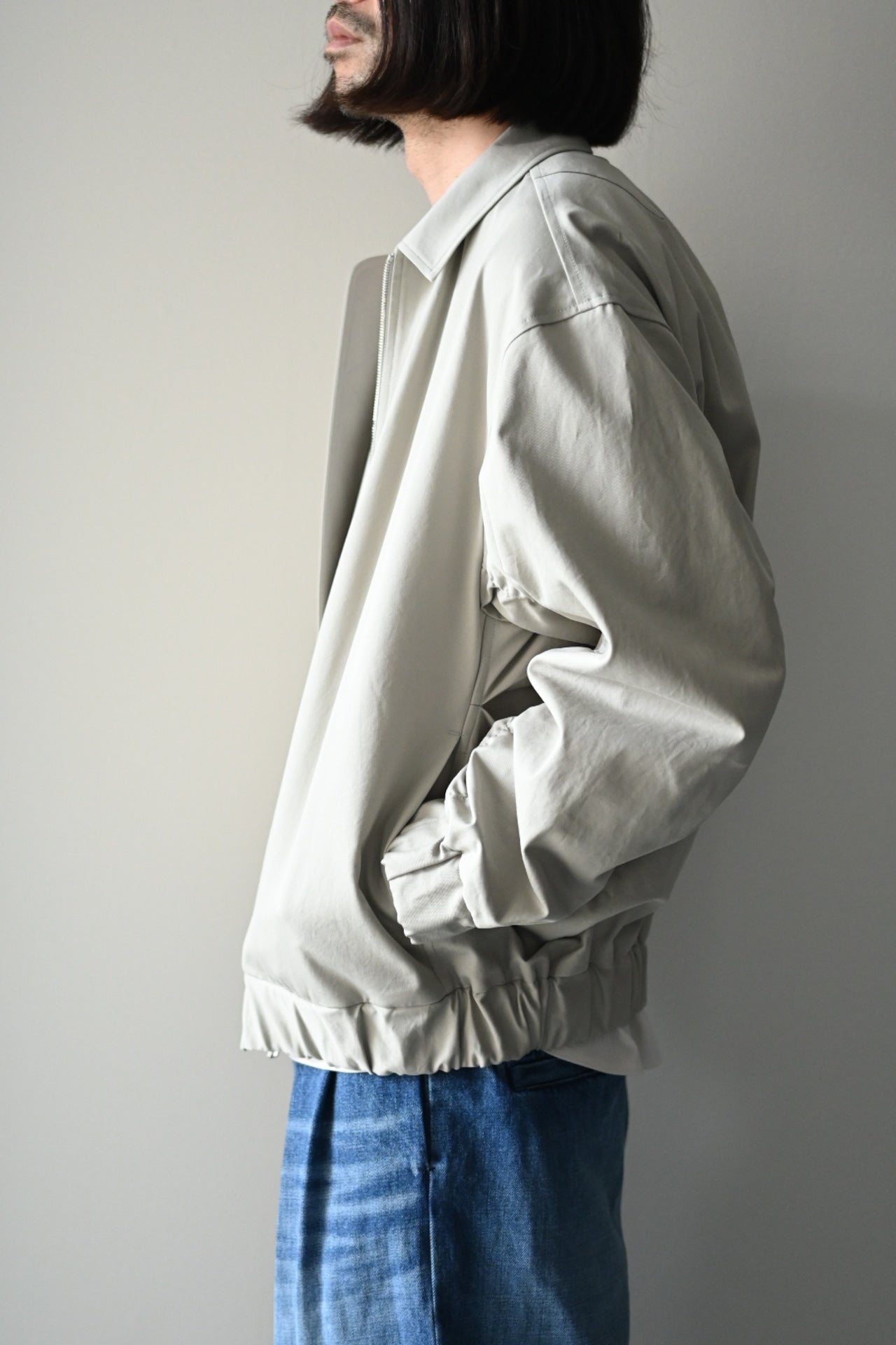 VU - short flight blouson [CHALK]