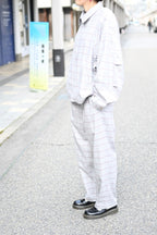 wonderland  - Two Tuck Check Pants